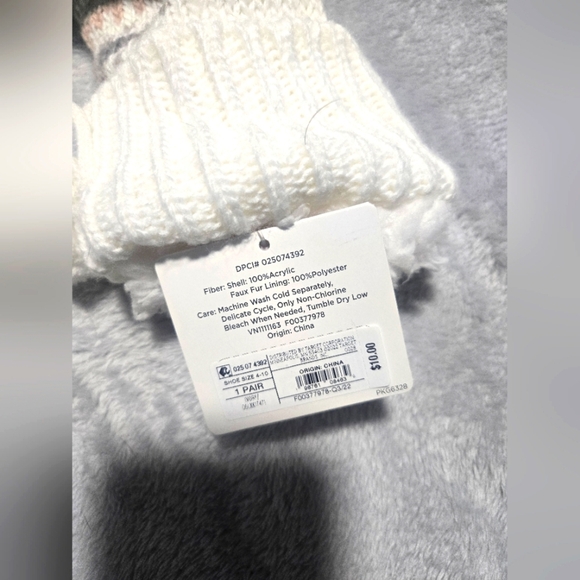 Joy slipper socks with grippers size 4-10 - Picture 3 of 4